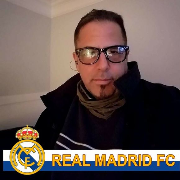 Meet your Posher, Tomas - Picture 1 of 1